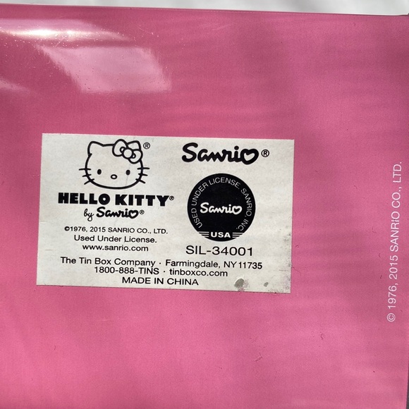 Hello Kitty Tins - Picture 4 of 10